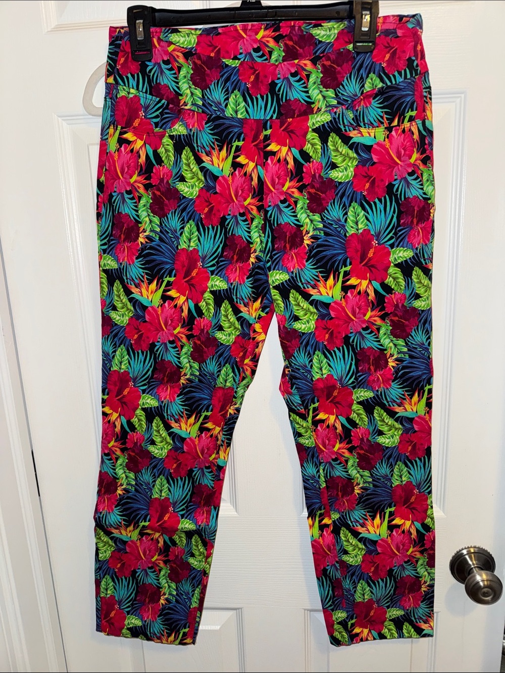 Soft Surroundings Tropical Multicolor Floral Leggings